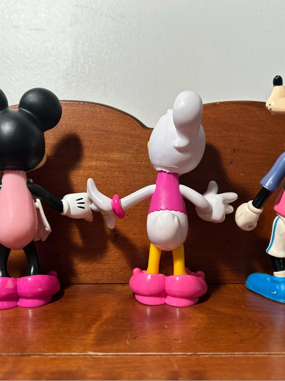 Set of 3 Disney Minnie Daisy & Goofy Plastic Figures 5.25” - 6” tall